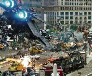 yapboz Şehirde birkaç Transformers mücadele